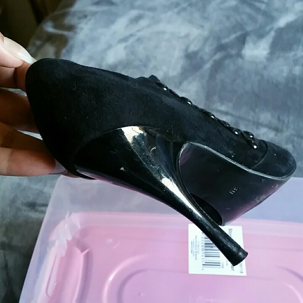 Guess shoes - Picture 3 of 4